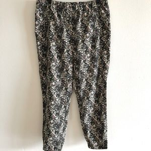 NEW H&M Floral Jogger Pants